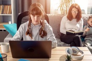 3 Ways to Balance Technology in Your Family